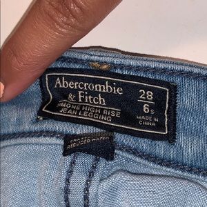 Abercrombie & Fitch Jeans - Abercrombie & Fitch Simone High rise jean leggings Abercrombie & Fitch Jeans - Abercrombie & Fitch Simone High rise jean leggings